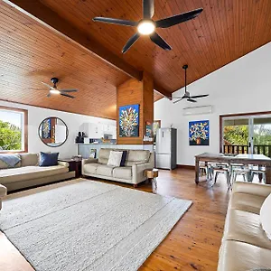 Mayfield 23 Holiday home