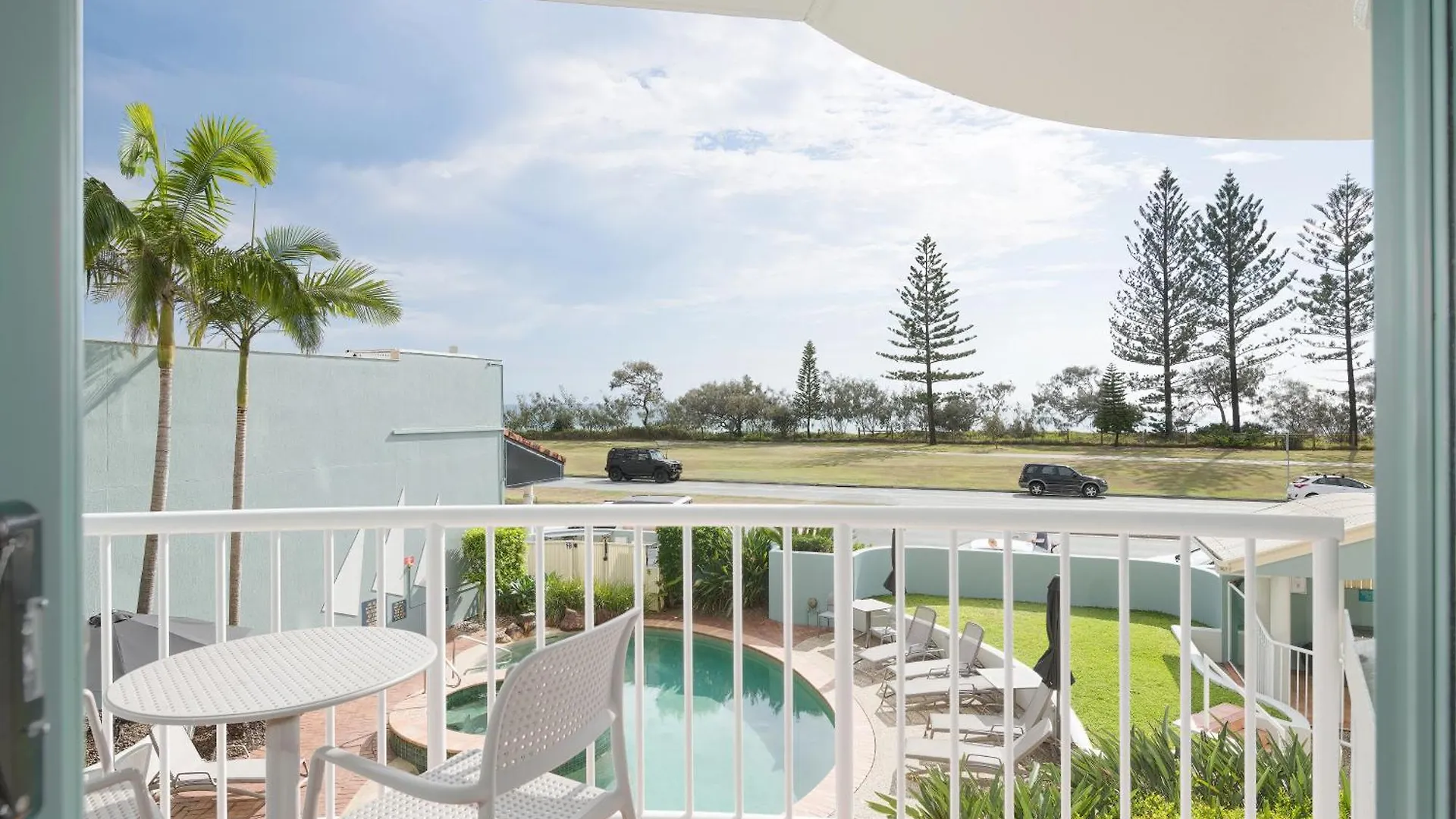 Alex Seaside Resort Alexandra Headland