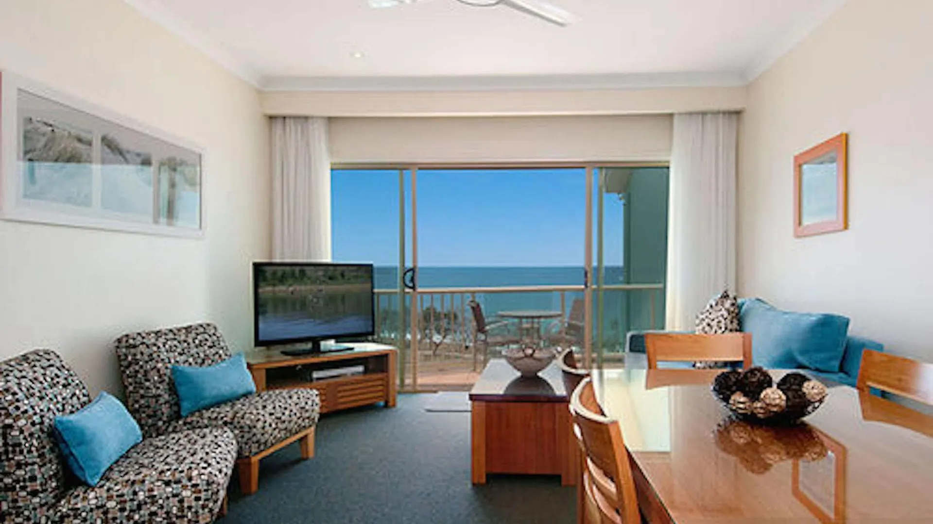 Alex Seaside Resort Alexandra Headland